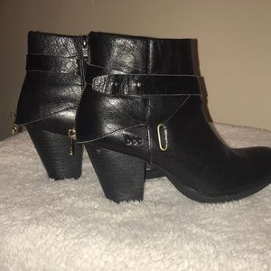 Used ankle boots